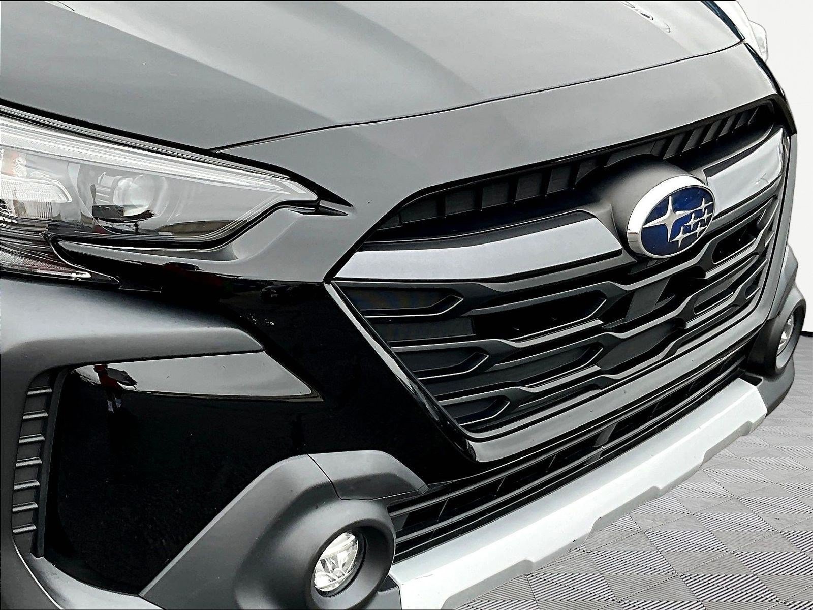 Used 2025 Subaru Outback Limited AWD/4WD image 33