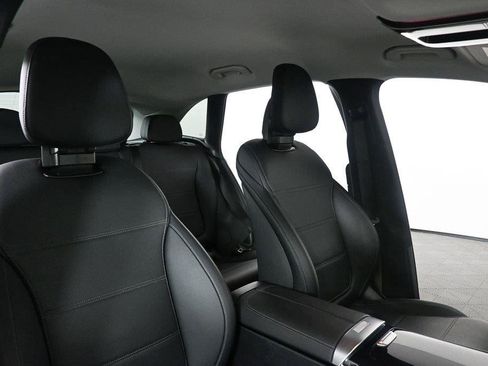 Certified 2025 Mercedes-Benz GLC 350e 4MATIC image 21