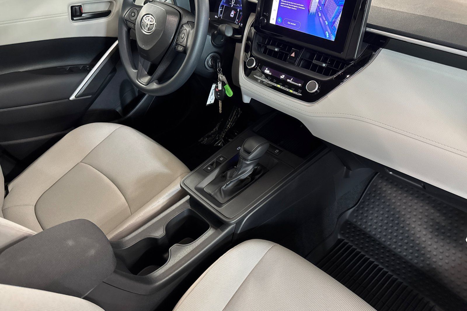 New 2026 Toyota Corolla Cross L FWD image 18