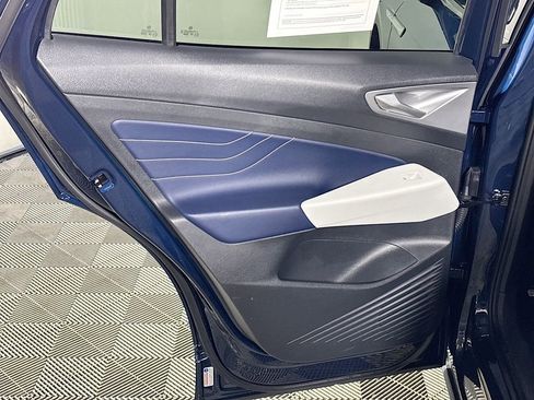 Used 2023 Volkswagen ID.4 Pro S image 20