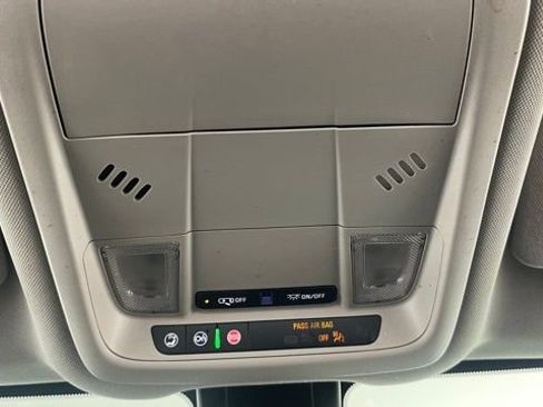 Used 2024 Chevrolet Equinox LT w/ LPO, Floor Liner Package image 41