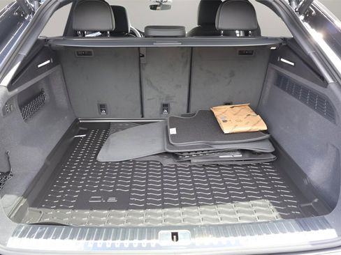 New 2025 Audi Q8 Premium Plus image 16