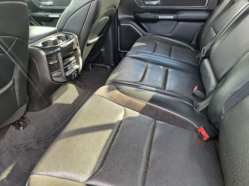 Used 2019 RAM 1500 Laramie w/ Sport Appearance Package image 21