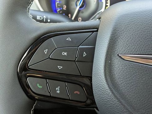 New 2026 Chrysler Pacifica Limited w/ S Appearance Package FWD image 26
