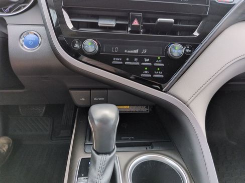 Certified 2021 Toyota Camry XLE w/ Protection Package (Q2) (TMS) image 18