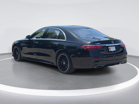 Used 2022 Mercedes-Benz S 580 4MATIC Sedan image 5