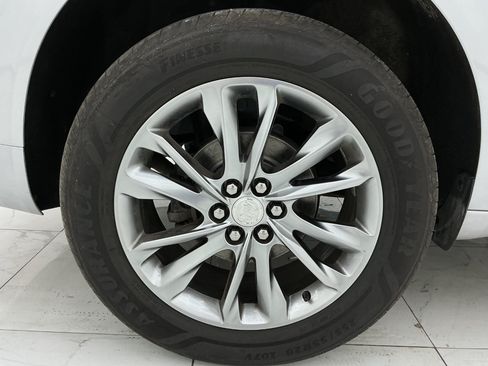 Used 2022 Buick Enclave Avenir w/ Trailering Package, 5000 lbs. AWD/4WD image 50