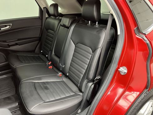 Used 2021 Ford Edge SEL w/ Convenience Package AWD/4WD image 15