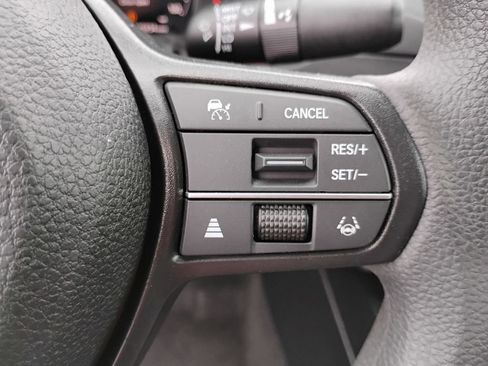 Used 2024 Honda Accord EX image 29