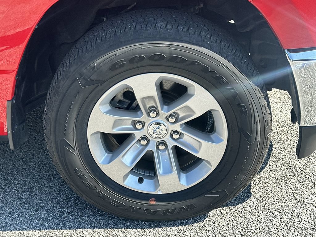 Used 2023 RAM 1500 Laramie AWD/4WD image 12