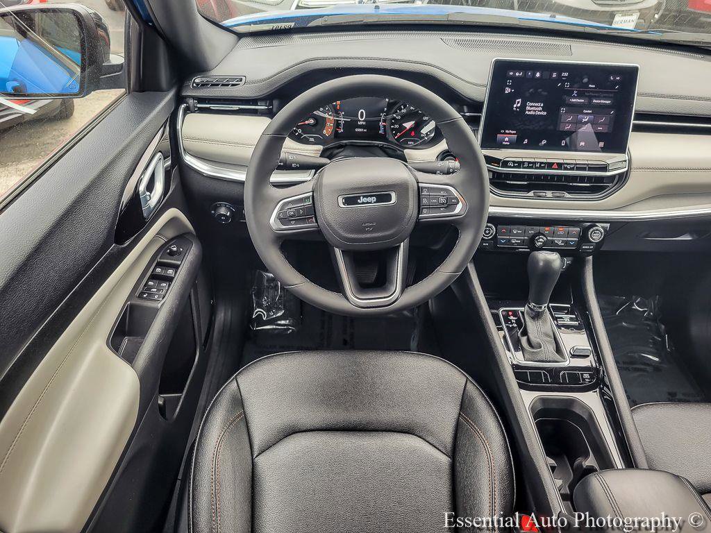 Certified 2024 Jeep Compass Limited AWD/4WD image 11