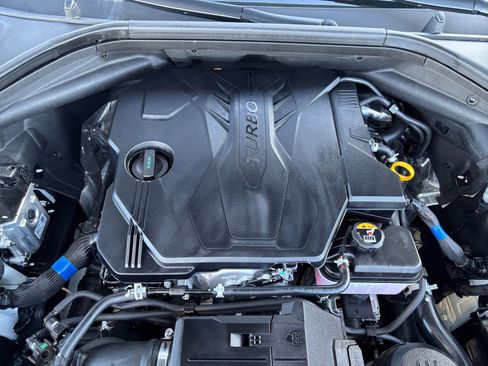 Used 2024 Genesis GV70 2.5T w/ Select Package image 22