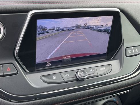 Used 2022 Chevrolet Blazer RS w/ Enhanced Convenience Package image 18