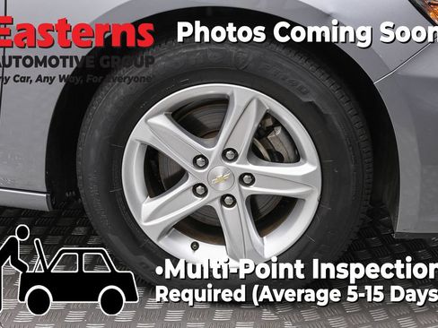 Used 2023 Chevrolet Malibu LT FWD image 31