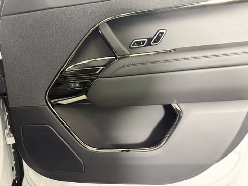 New 2026 Land Rover Range Rover Sport Dynamic SE AWD/4WD image 31