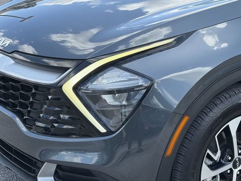 Used 2023 Kia Sportage EX FWD image 6