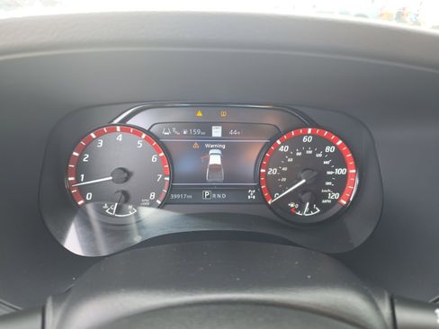 Used 2022 Nissan Frontier PRO-4X image 17