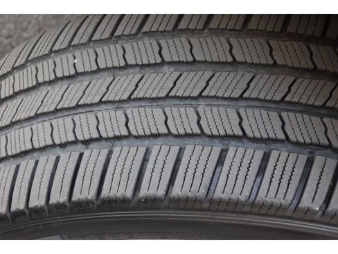 Used 2019 Cadillac Escalade ESV Platinum image 11