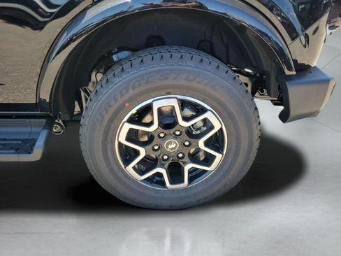 New 2026 Ford Bronco Outer Banks AWD/4WD image 29
