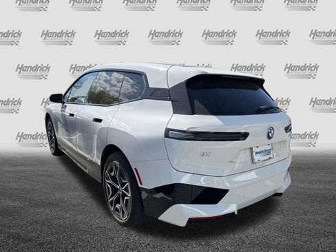 Used 2025 BMW iX xDrive50 w/ Sport Package image 8