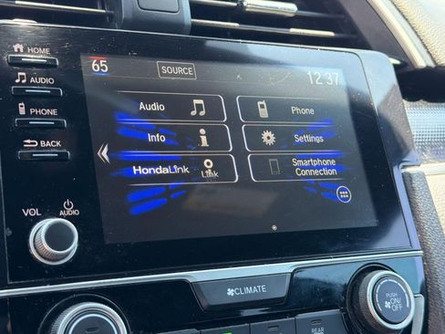Used 2020 Honda Civic Sport image 22