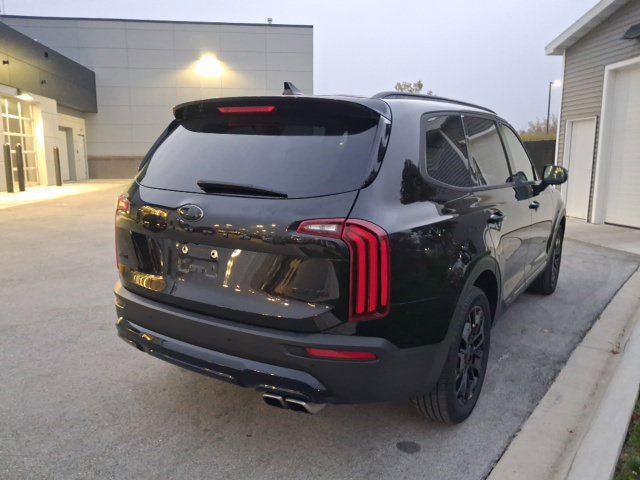 Certified 2021 Kia Telluride EX w/ EX Premium Package AWD/4WD image 4