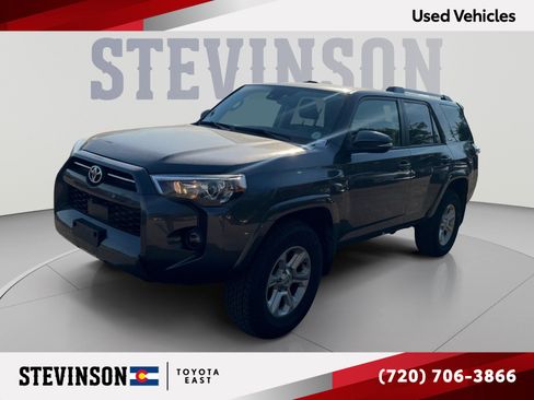 Used 2023 Toyota 4Runner SR5 Premium w/ SR5 Premium Package AWD/4WD image 1