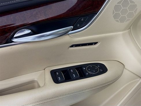 Used 2019 Cadillac XT5 Premium Luxury image 18