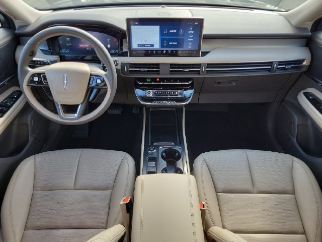 Used 2024 Lincoln Corsair FWD w/ Equipment Group 101A image 24