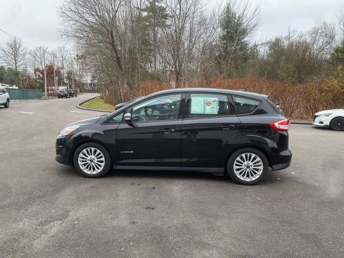 Used 2017 Ford C-MAX SE image 9