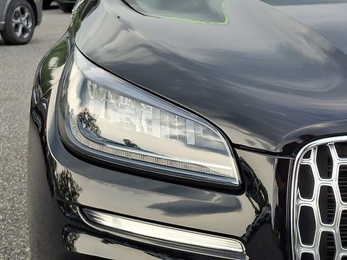 Certified 2026 Lincoln Corsair Premiere AWD/4WD image 9