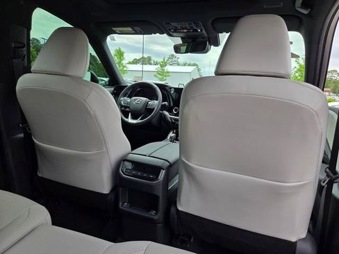 Used 2024 Lexus TX 350 FWD w/ Technology Package image 18