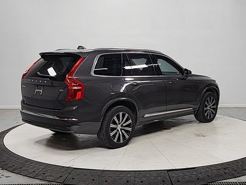 Used 2024 Volvo XC90 B5 Plus AWD/4WD image 7