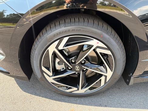 New 2026 Hyundai Sonata SEL FWD image 14