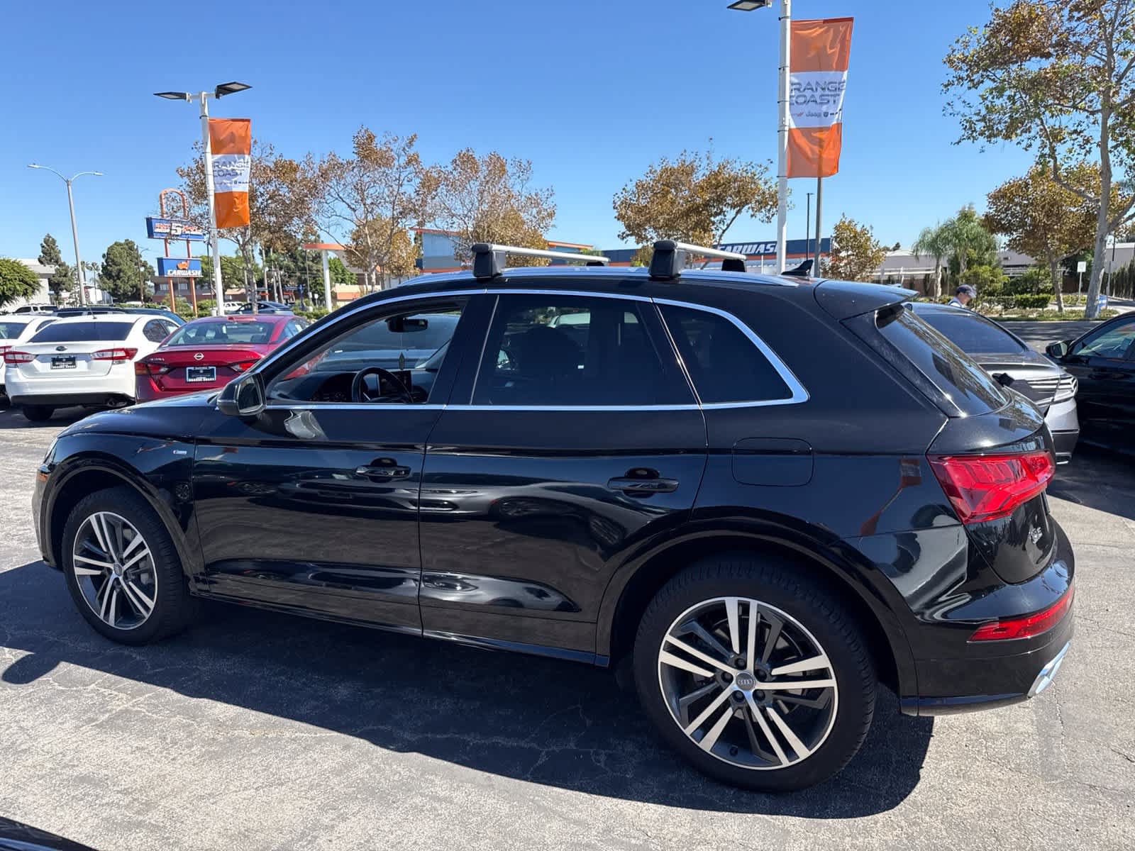Used 2020 Audi Q5 e Premium Plus w/ Premium Plus Package AWD/4WD image 21