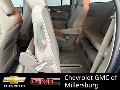 Used 2017 Buick Enclave Leather image 25
