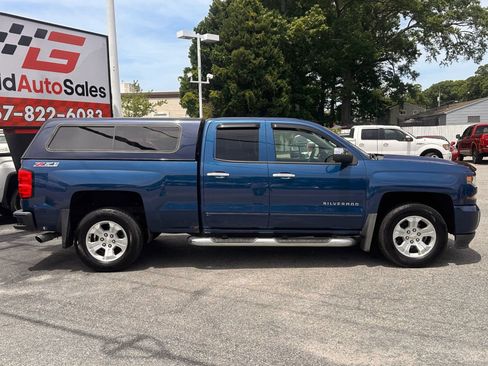 Used 2017 Chevrolet Silverado 1500 LT w/ All Star Edition AWD/4WD image 2