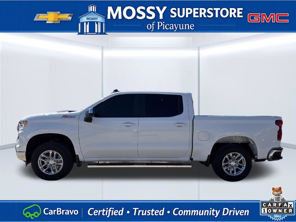 Certified 2024 Chevrolet Silverado 1500 LT w/ Z71 Off-Road Package AWD/4WD image 3