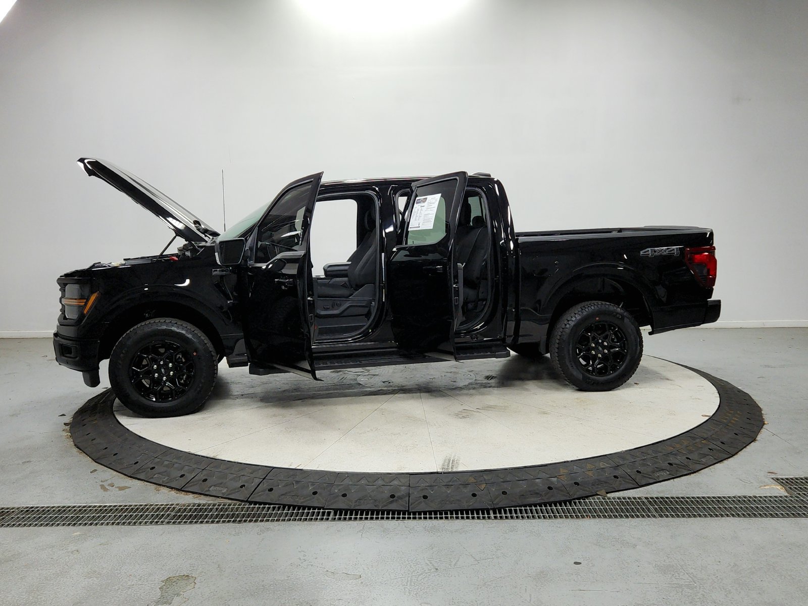 Used 2024 Ford F150 XLT w/ Equipment Group 302A MID AWD/4WD image 13