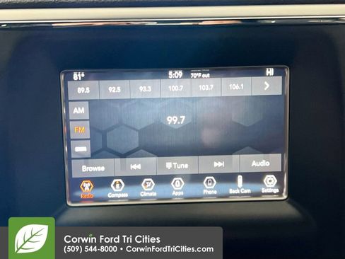 Used 2018 Jeep Grand Cherokee Laredo AWD/4WD image 21
