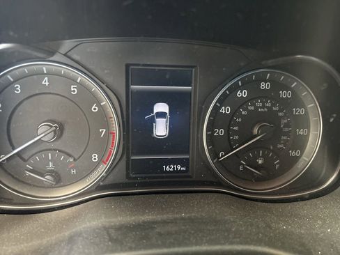 Used 2023 Hyundai Kona SE AWD/4WD image 6