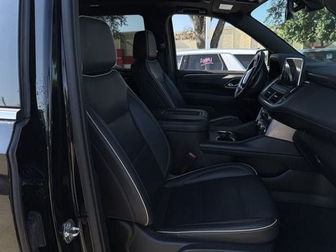 Used 2021 GMC Yukon SLT w/ SLT Premium Package RWD image 31
