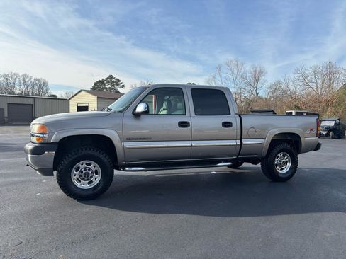 Used 2002 GMC Sierra 2500 4x4 Crew Cab HD w/ SLT Marketing Option Pkg image 5