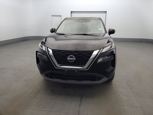 Used 2023 Nissan Rogue S image 15