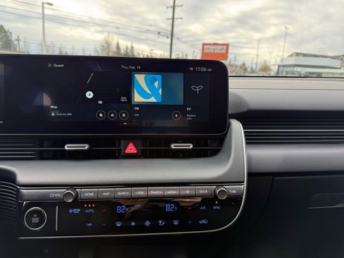 Certified 2025 Hyundai Ioniq 5 SE image 20