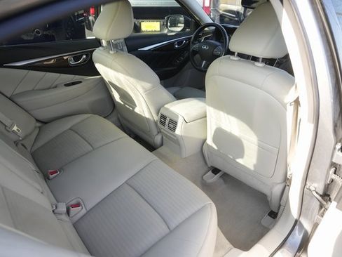 Used 2014 INFINITI Q50 Sport w/ Deluxe Touring Package image 15