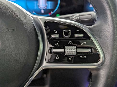 Certified 2023 Mercedes-Benz GLA 250 4MATIC image 34