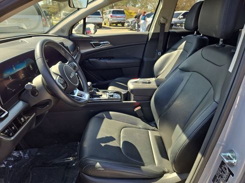 Certified 2023 Kia Sportage SX image 18