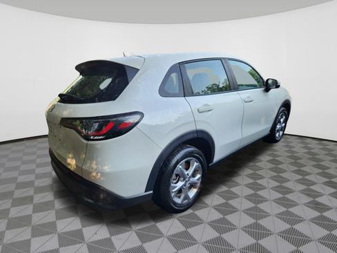 Used 2024 Honda HR-V LX image 4
