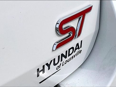 Used 2020 Ford Explorer ST w/ Premium Technology Package image 9